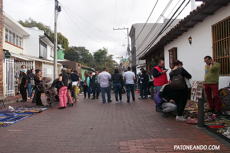 Los domingos en las calles de Usaquén - que hacer y que ver en Bogotá - Patoneando blog de viajes
