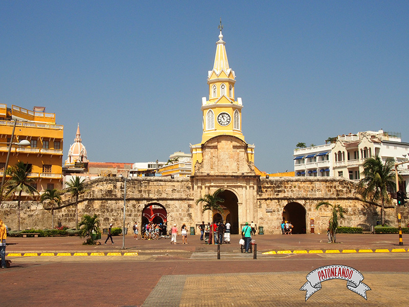 Cartagena - Colombia-torre del reloj - Patoneando Blog de viajes.jpg