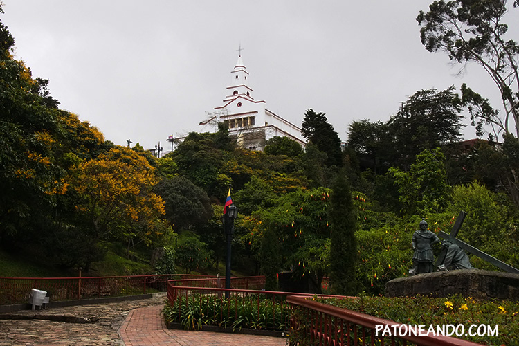 Monserrate y su camino del viacrucis - que hacer y que ver en Bogotá - Patoneando blog de viajes