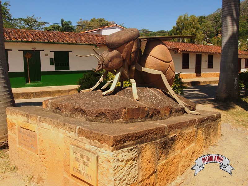 Barichara y Guane- hormiga culona -Patoneando-blog-de-viajes-1.jpg