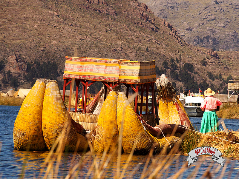 Islas de los uros Peru Lago Titicaca Patoneando blog de viajes-.jpg